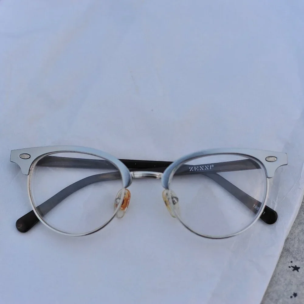 Glasses Silver Acrylic Used RX -3